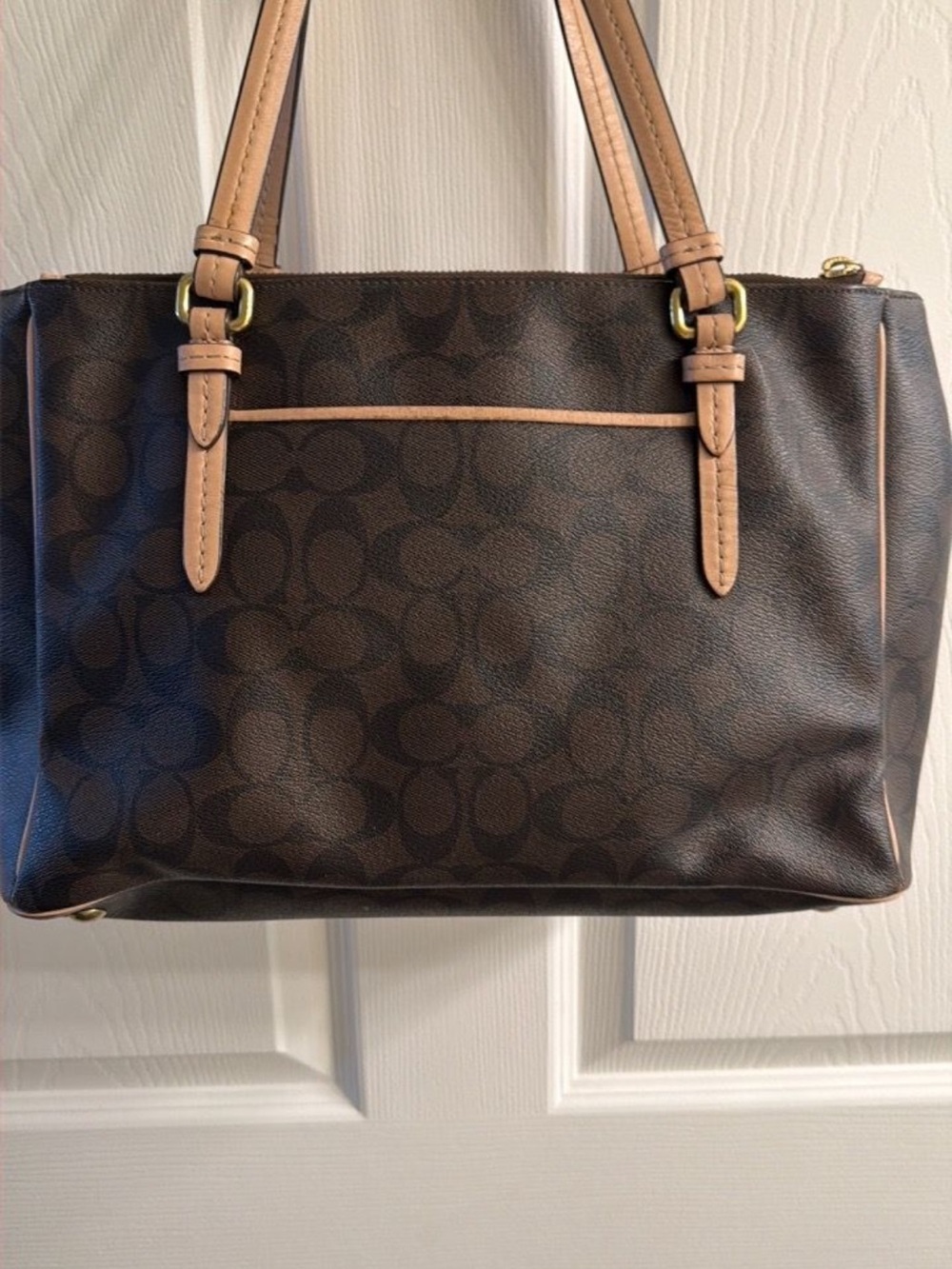 Coach Brown Signature Canvas Shoulder Bag with Tan Trim - Picture 3 of 3
